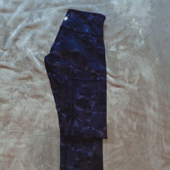 Women’s clothing - Picture 6 of 12